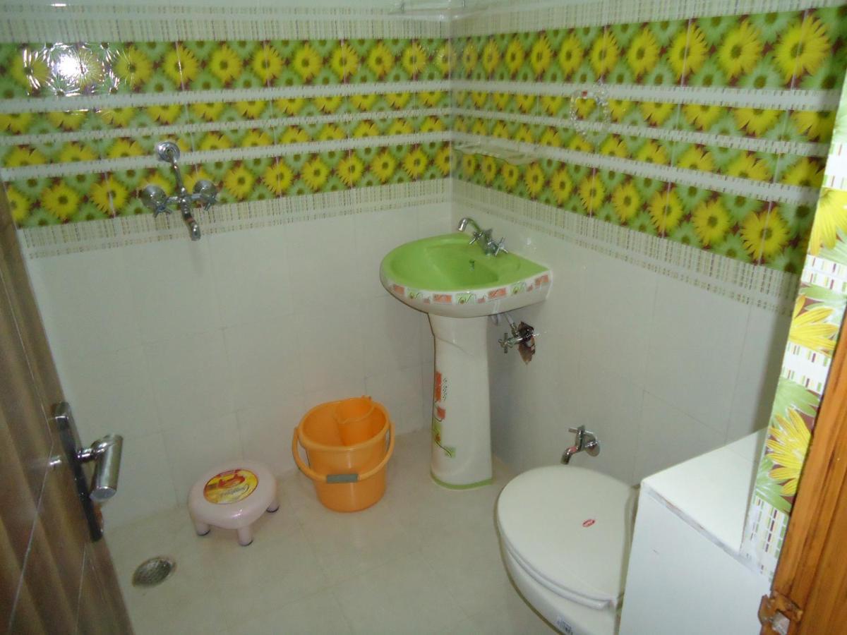 Basil Inn Home Stay Walking Distance From Taj Mahal Agra Агра Экстерьер фото